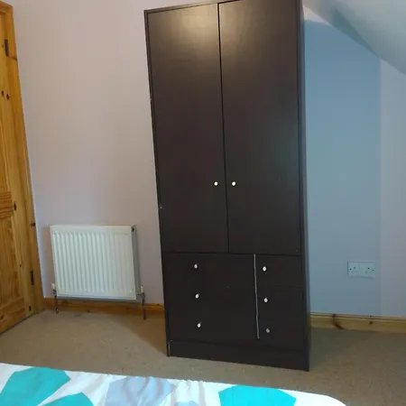 Double With Shared Bathroom And Bath Available For One Adult Guest